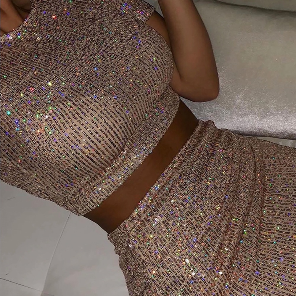 Fashion Nova Born to Sparkle Set (Sold Out Set) L